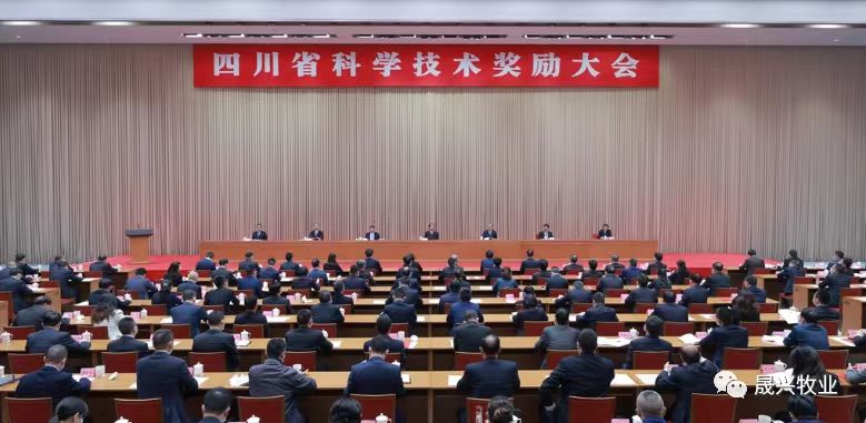 ����װ��